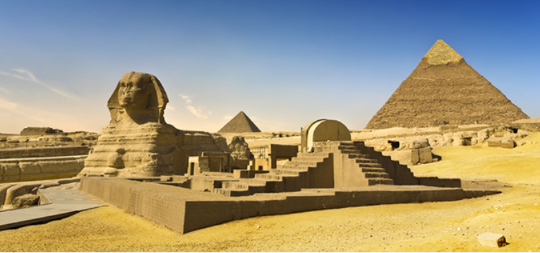 世界遺産ピラミッドとスフィンクス